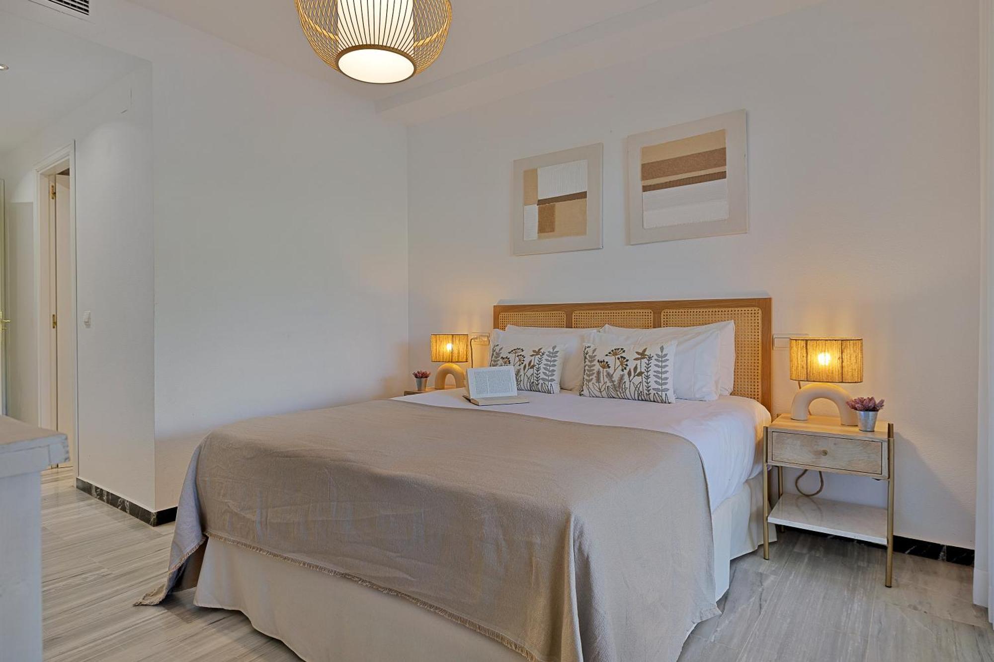 2 Bedroom Apartment In Medina Garden - Puerto Banus Marbella Eksteriør bilde