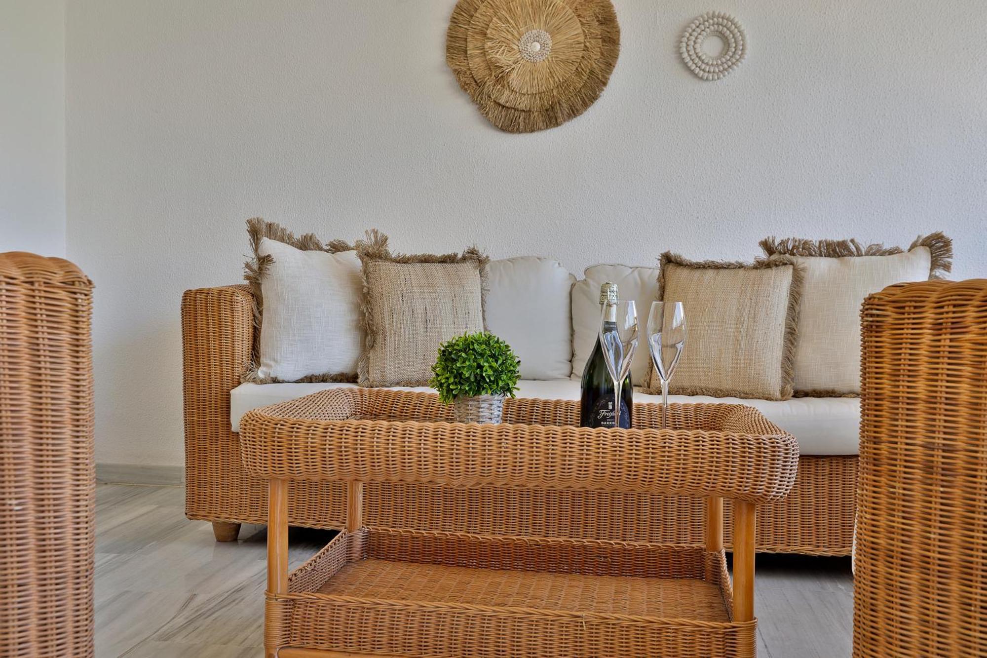 2 Bedroom Apartment In Medina Garden - Puerto Banus Marbella Eksteriør bilde