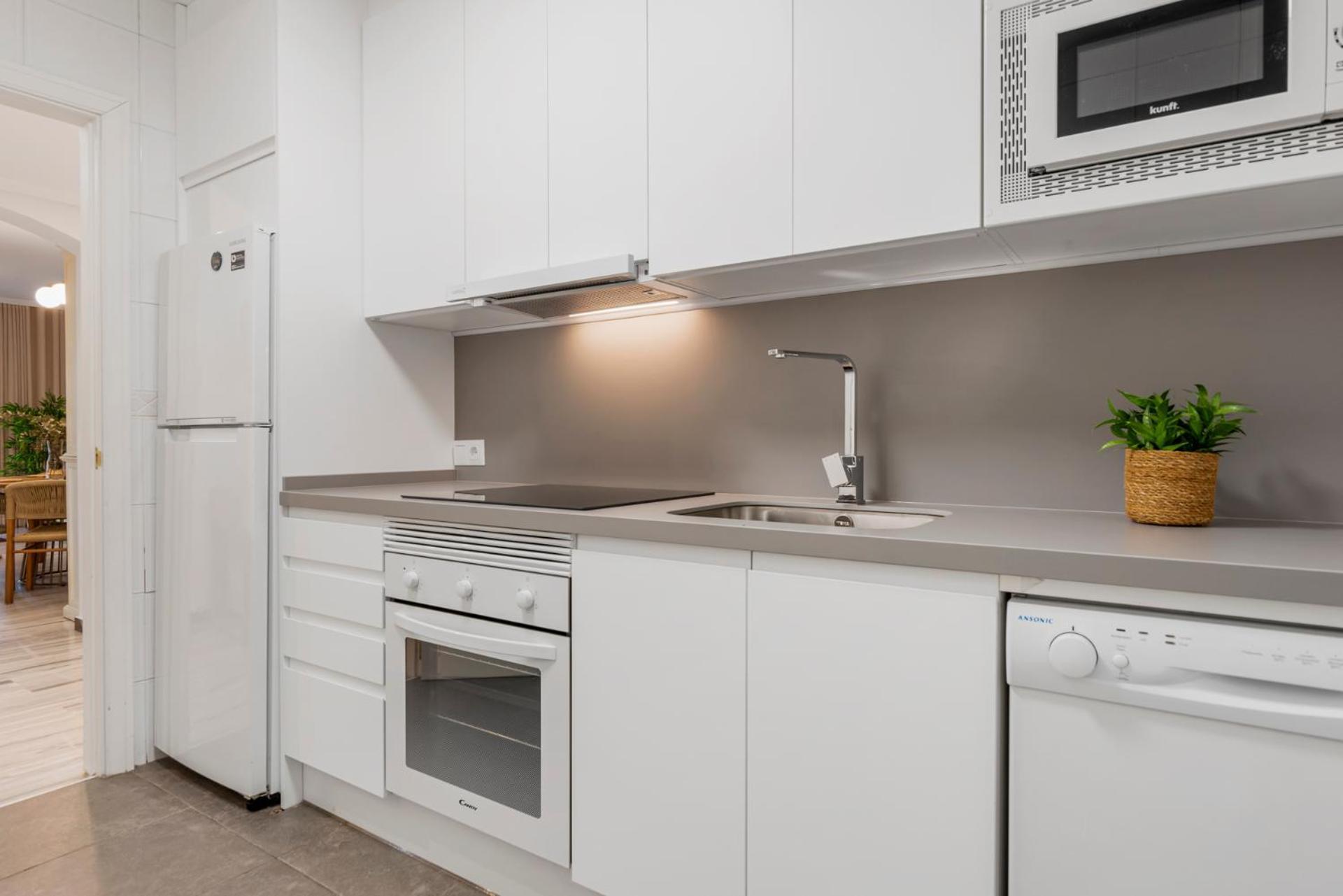 2 Bedroom Apartment In Medina Garden - Puerto Banus Marbella Eksteriør bilde